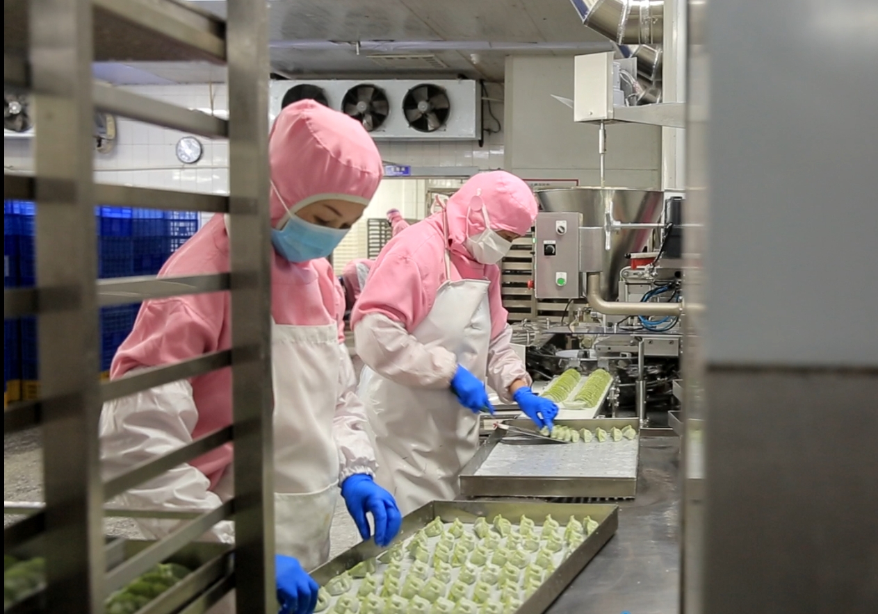 餃子源頭工廠探秘：智能制造如何還原古法風味？
